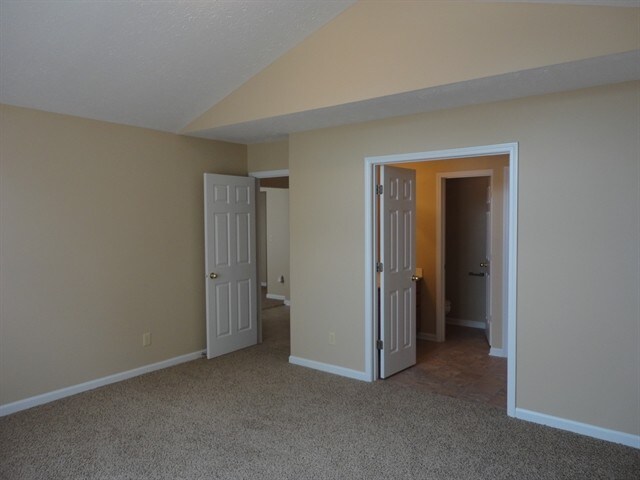 Building Photo - 2053 Coldwater Ct