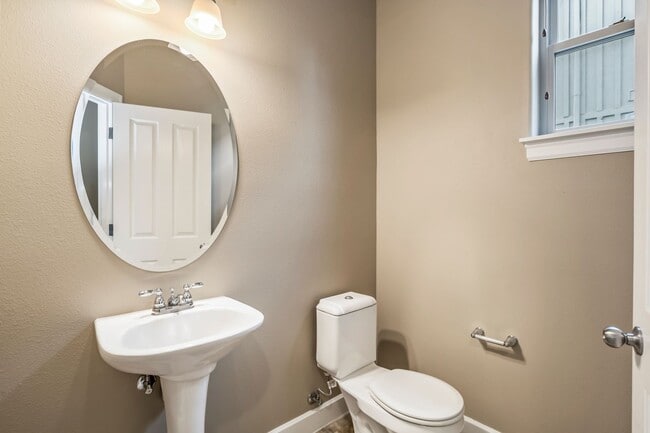Building Photo - Spacious 4-Bedroom Home with New Paint & Carpet, Fenced Yard