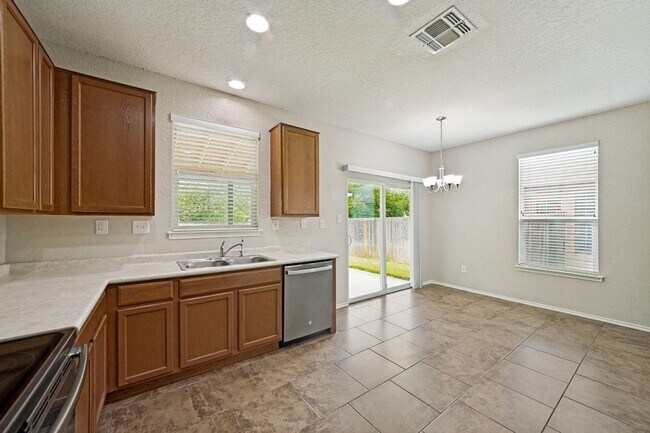 Building Photo - 2419 Sundrop Bay