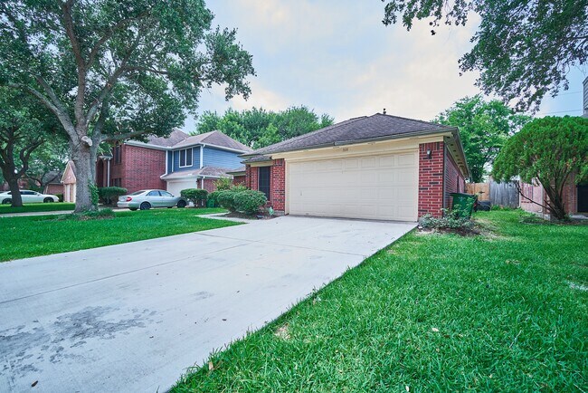 Building Photo - 1614 Glacier Blue Dr