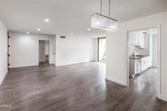 Building Photo - 4041 Via Marisol