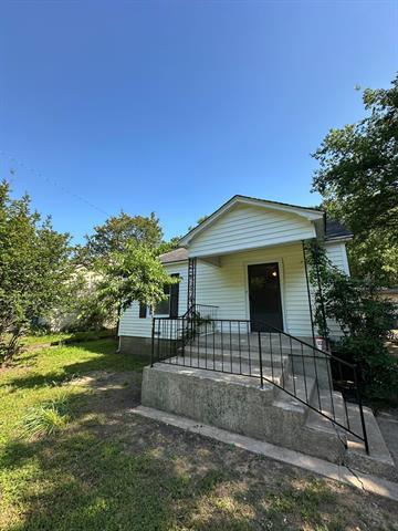 Building Photo - 48 Vaughn Dr