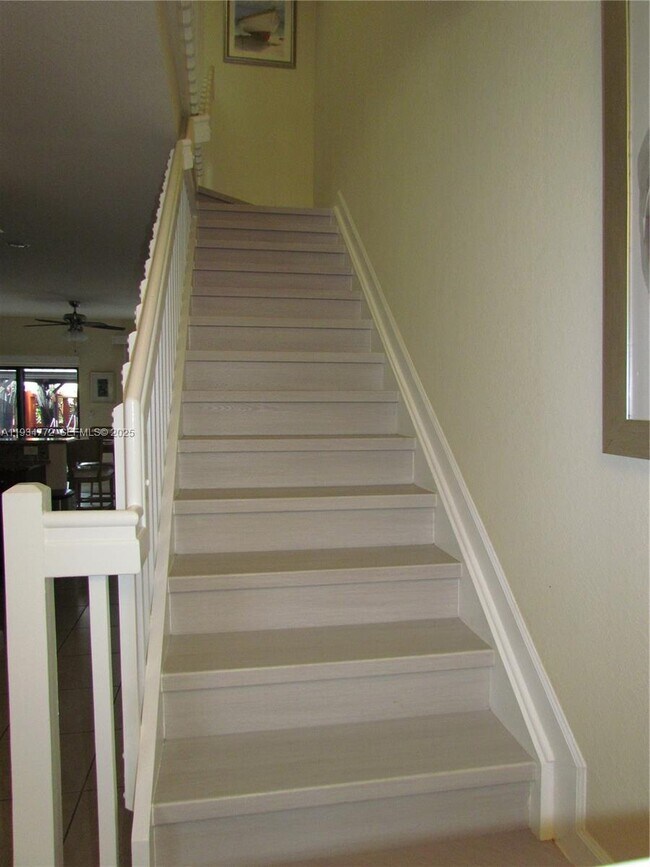 Building Photo - 11564 SW 151 Ave