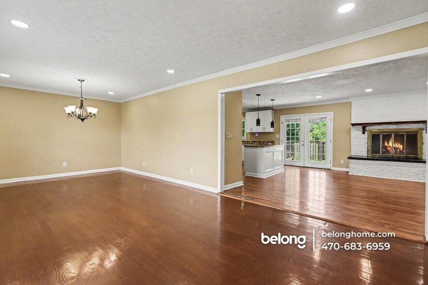 Building Photo - 3126 Wesley Chapel Rd