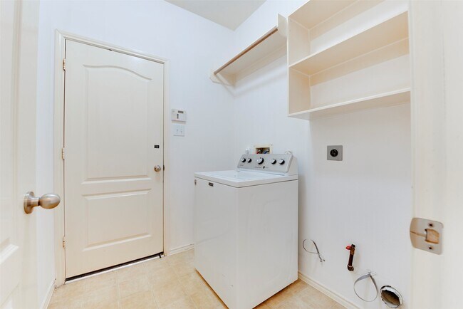 Building Photo - 18535 Melissa Springs Dr