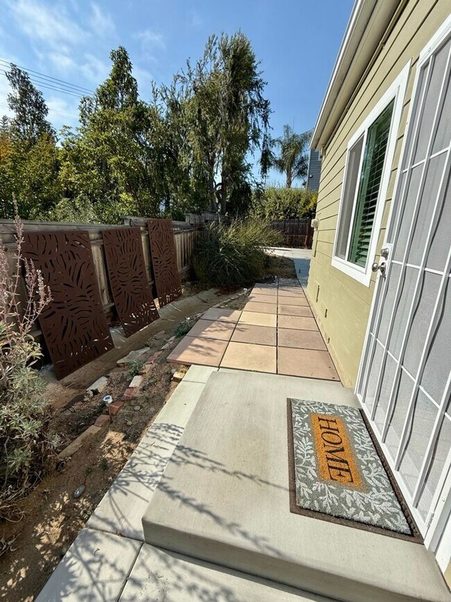 Building Photo - New Beach Bungalow Studio – Fire Mountain, South Oceanside