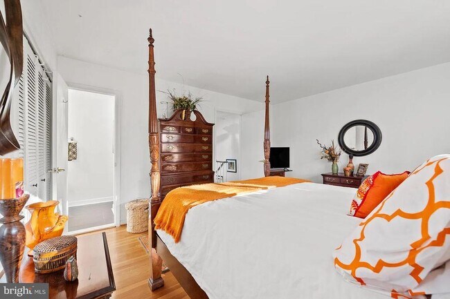 Building Photo - 42 Bouton Green Ct