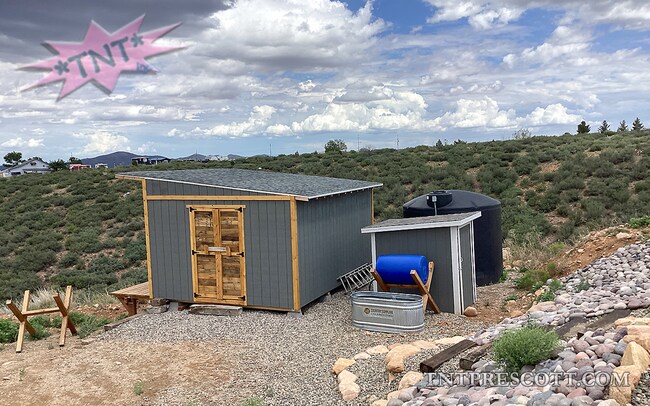 Building Photo - Home in Dewey Humboldt ~ HOLD