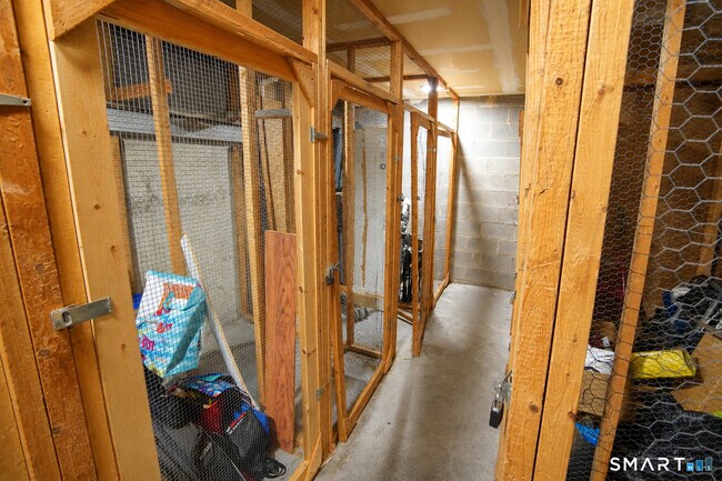 Building Photo - 175 Mill Pond Rd