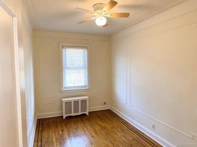 Building Photo - 48-43 44th St