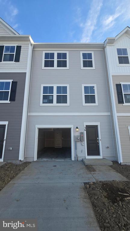 Building Photo - 36 Canning Rd