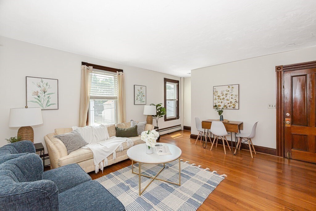 Building Photo - 90 Francis St