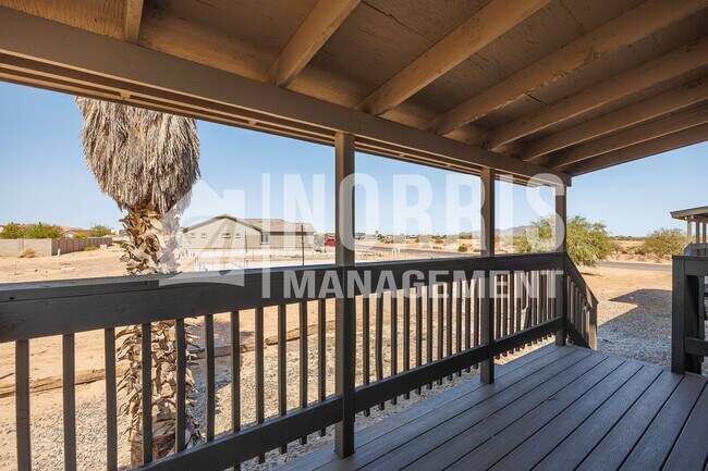 Building Photo - 15054 S Yava Rd