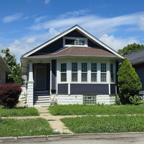 Primary Photo - 10114 S State St