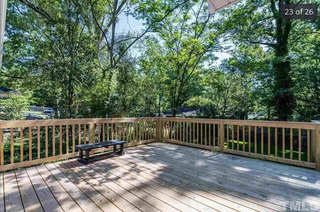Building Photo - Updated 3 Bedroom Ranch with Stunning Details in Trinity Park - Fenced-in Yard, Pet Friendly!