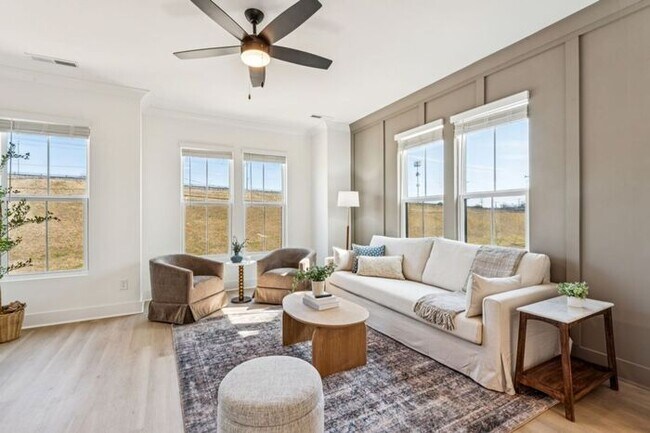 Building Photo - High-End 2BR Townhome | Rooftop Terrace + 2-Car Garage | 24-Unit Community