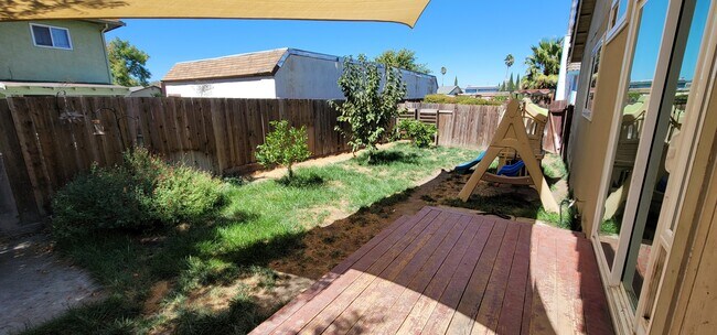 Building Photo - 2373 Dawn Way