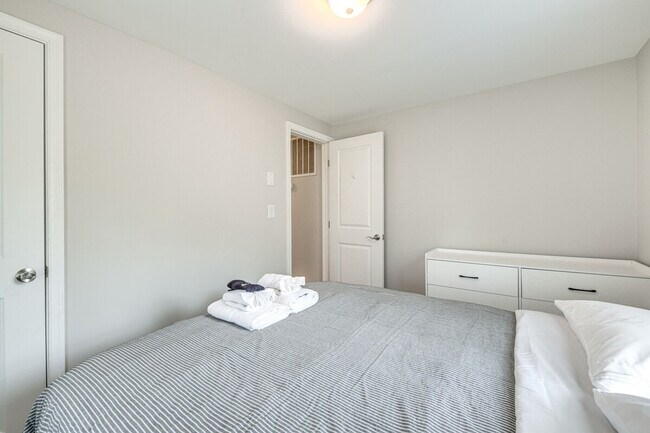 Building Photo - 2640 Chickahominy Rd