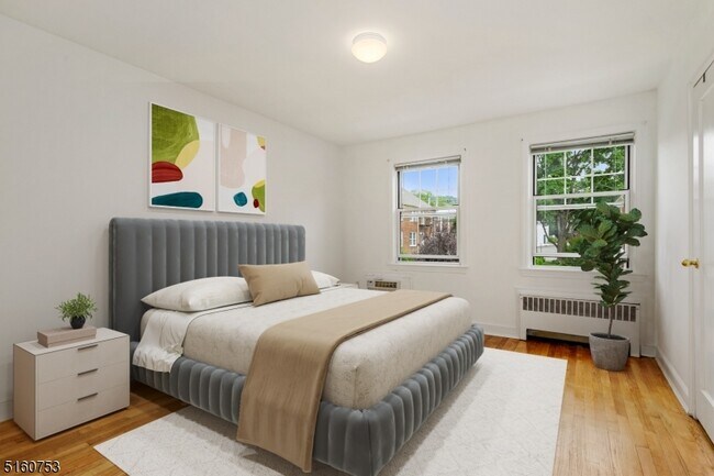 Building Photo - 176 Millburn Ave