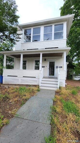 Building Photo - 326 Cook Ave
