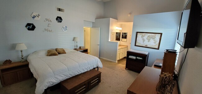 Building Photo - 2373 Dawn Way