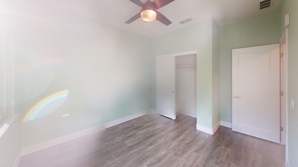 Building Photo - 44819 S Grimmer Blvd