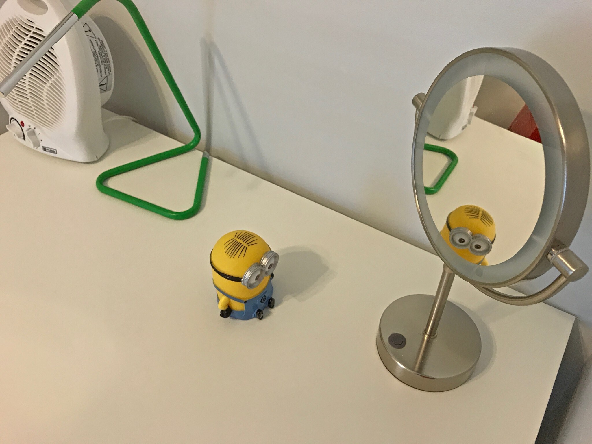 Building Photo - 130 W 8th St