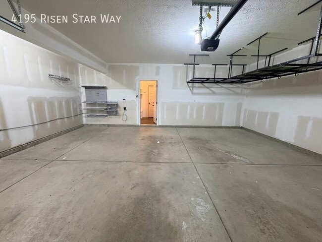 Building Photo - 4195 Risen Star Way