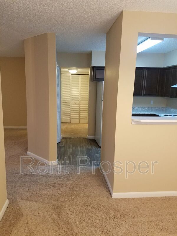 Building Photo - 3729 S Lake Orlando Pkwy