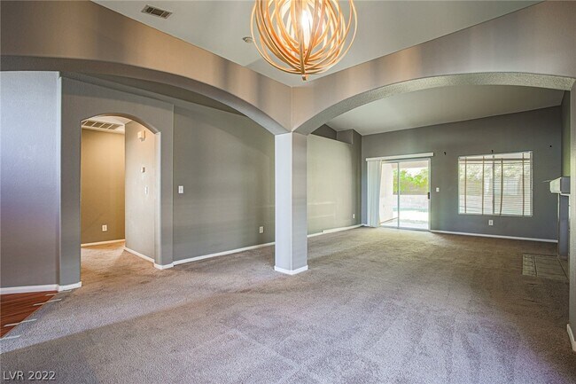 Building Photo - 1917 Crystal Glen Ct