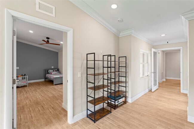 Building Photo - 11391 Sundance Ln