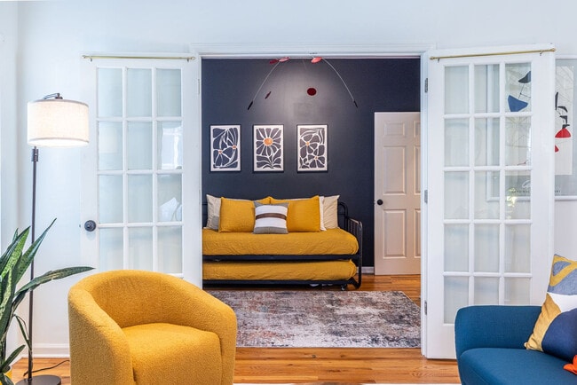 Building Photo - 71 Randolph St NE