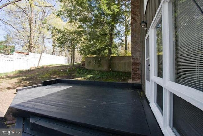 Building Photo - 10A Stoney Hill Rd