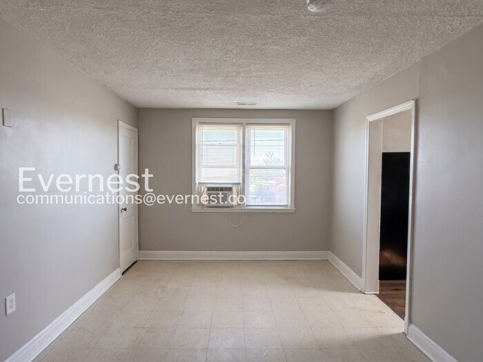Building Photo - 1049 E Patapsco Ave