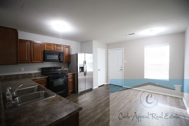 Building Photo - Beautiful 4 bed, 2 bath home - Nettleton!!