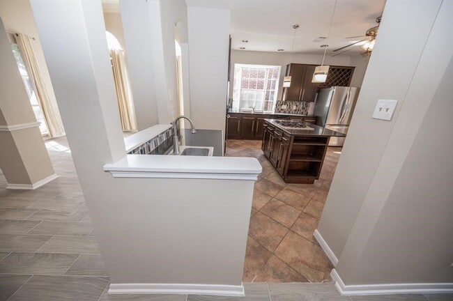 Building Photo - 11527 Earley Forest Ln