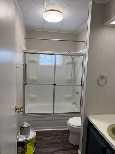 Building Photo - 208 Slate Hill Rd