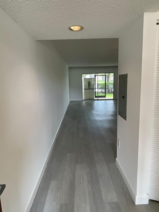 Building Photo - 13700 SW 11th St