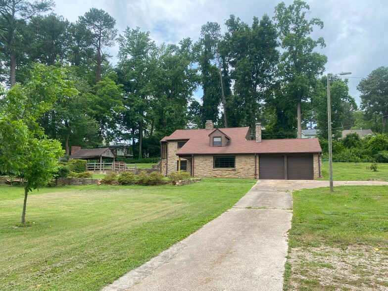 Primary Photo - 113 Pineland Cir