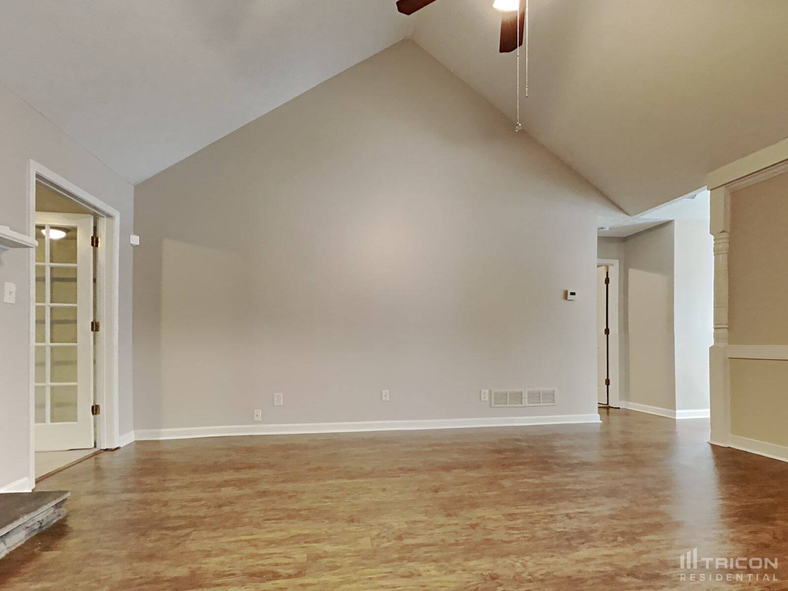 Building Photo - 408 Crested View Dr