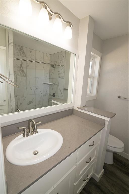 Building Photo - 1505 Quail Valley Dr