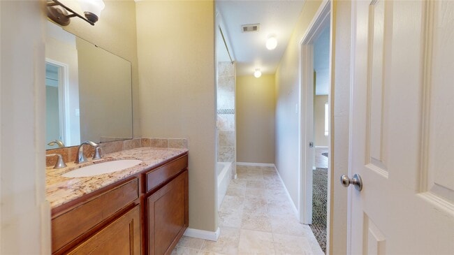 Building Photo - 10602 W Hidden Lake Ln