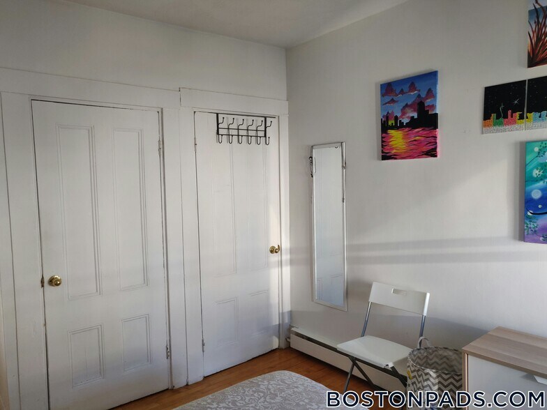 Building Photo - 150 Fifth St.