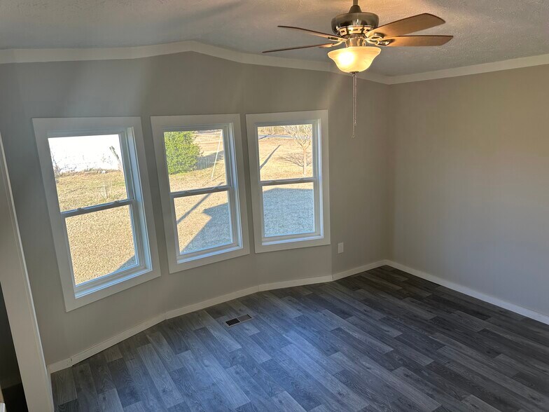 Building Photo - 4987 Page Rd