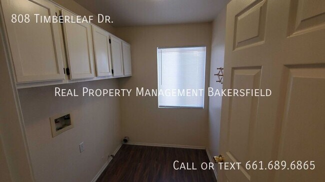 Building Photo - 808 Timberleaf Dr