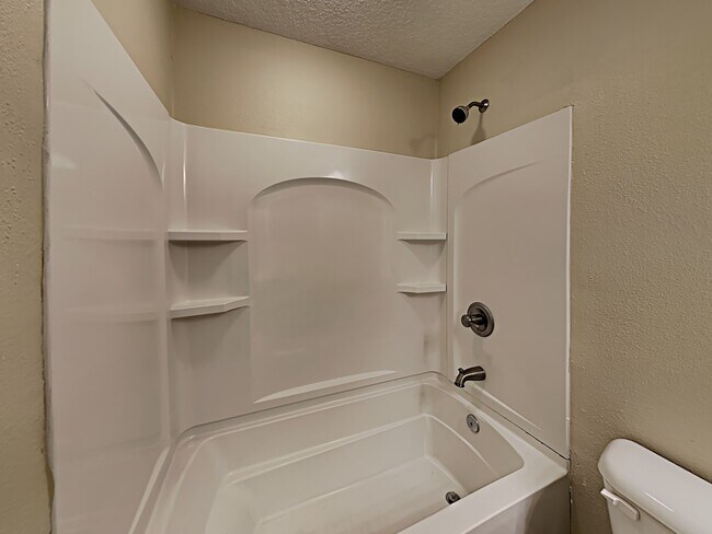 Building Photo - 2526 Britney Lakes Lane