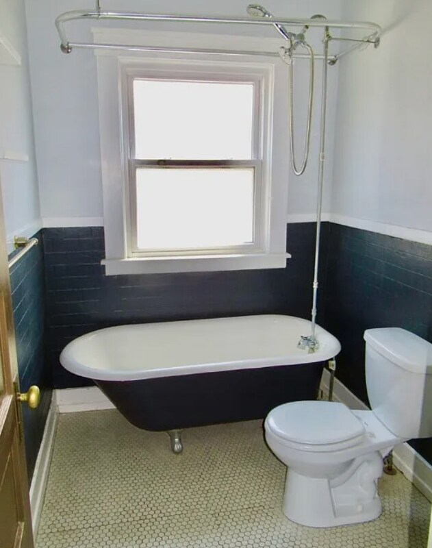 Building Photo - 818 Amherst St