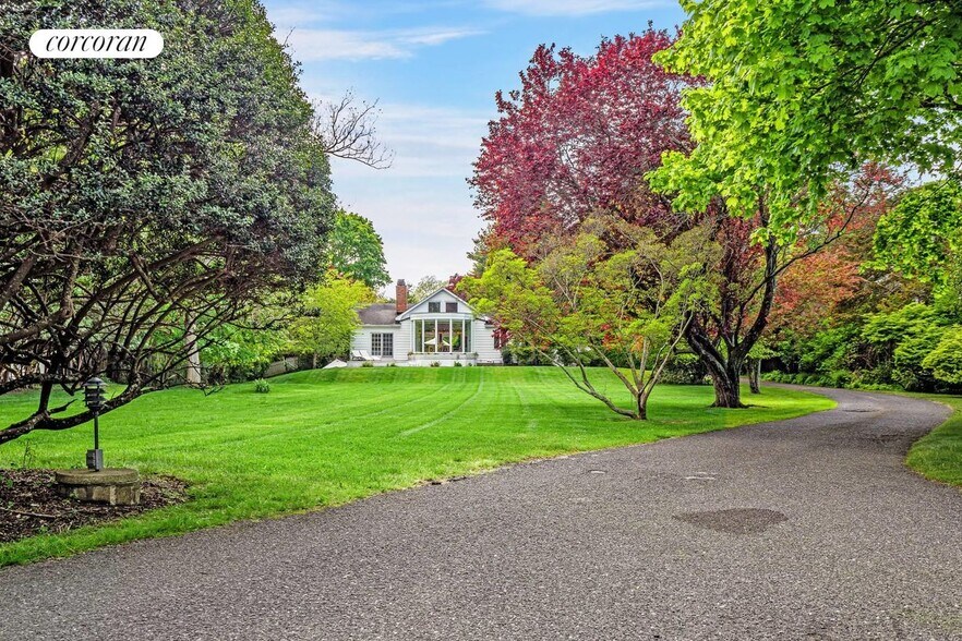 Primary Photo - 81 Lee Ave