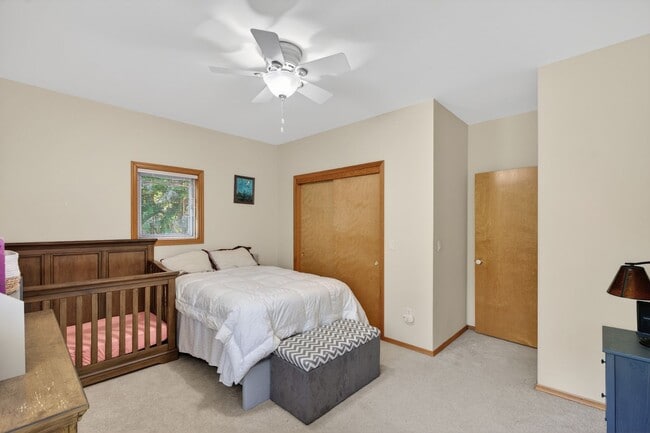 Building Photo - Coastal Elegance Near Sunrise Beach: Luxury 3BR/2.5BA Gig Harbor Home