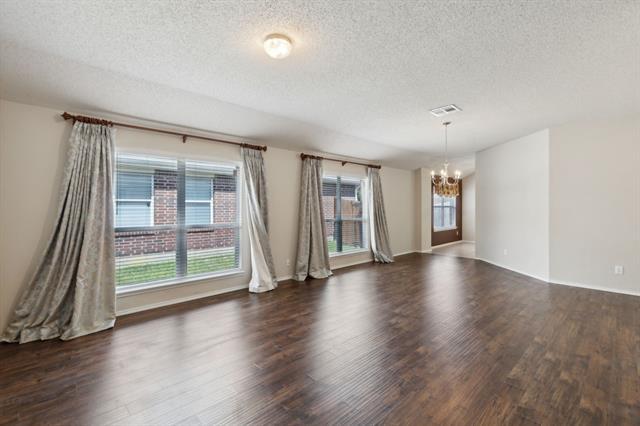 Building Photo - 9916 Nixon Dr